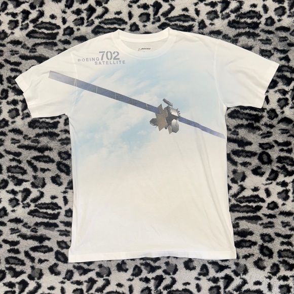 Boeing Other - Boeing 702 White Satellite Graphic Tee - Short Sleeve
